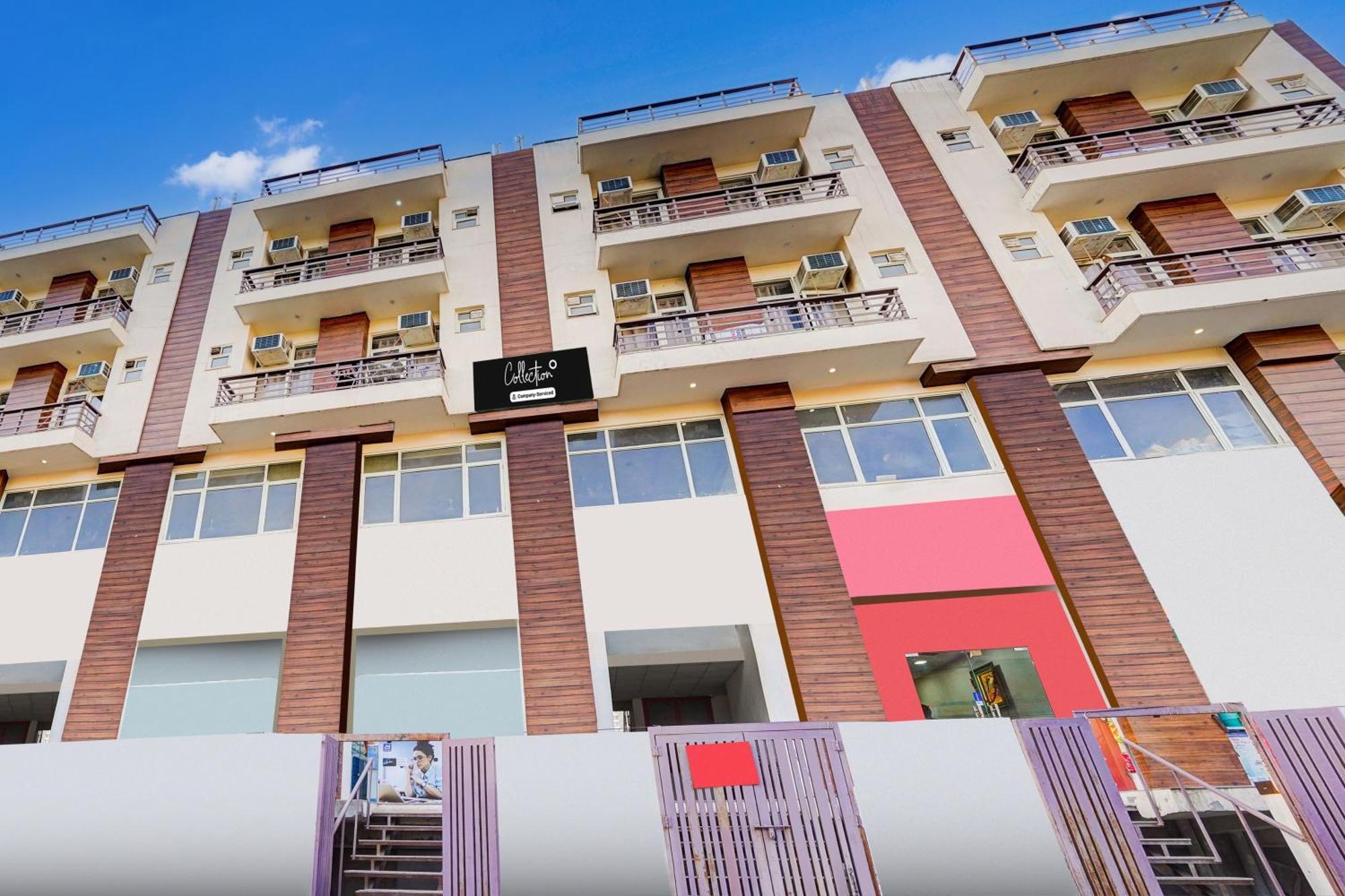 Super Collection O Sector 104 Noida Ξενοδοχείο Εξωτερικό φωτογραφία